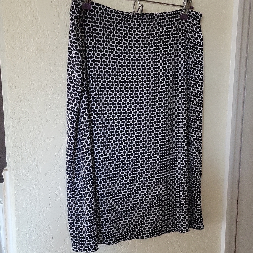 New York & Company Black and White Maxi Skirt